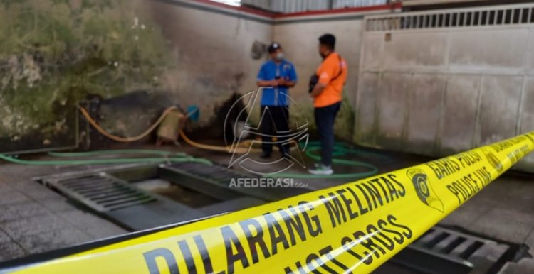 Terpeleset dan Kepala Terbentur Dinding, Seorang Pekerja Tewas